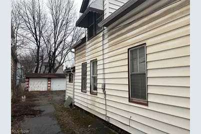 3645 E 54th Street, Loveland, OH 44105 - Photo 2