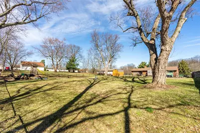 1670 Berna Road, Green, OH 44312 - Photo 6