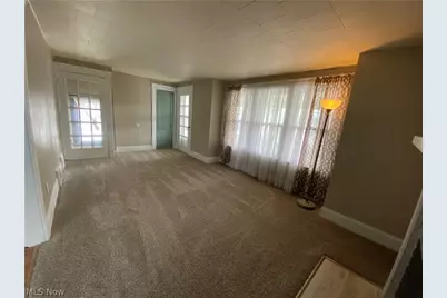 18627 Abby Avenue, Euclid, OH 44119 - Photo 12