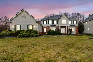 7370 Stockwood Dr, Solon, OH 44139 - Photo 2