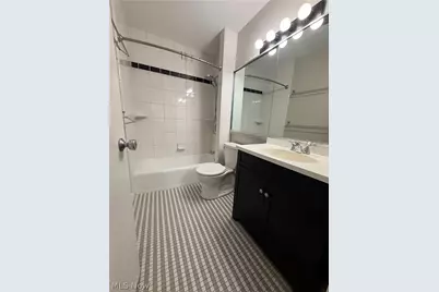 12700 Lake Avenue, Oakwood, OH 44107 - Photo 10