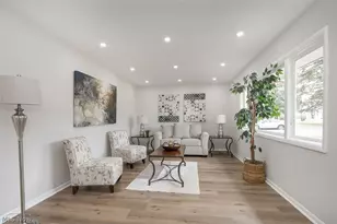 5301 Mardale Ave, Huber Heights, OH 44146 - Photo 4