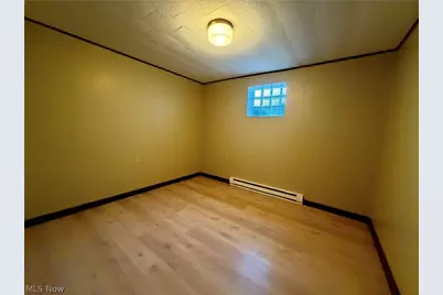 91 E 5th Street, Frazeysburg, OH 43822 - Photo 6