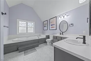 107 Keswick Ct, Amherst, OH 44001 - Photo 10