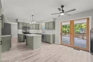 107 Keswick Ct, Amherst, OH 44001 - Photo 8