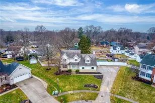 107 Keswick Ct, Amherst, OH 44001 - Photo 26