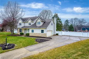 107 Keswick Ct, Amherst, OH 44001 - Photo 26