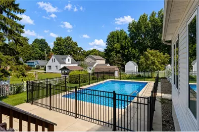 107 Keswick Court, Amherst, OH 44001 - Photo 18