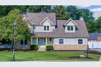 107 Keswick Court, Amherst, OH 44001 - Photo 1