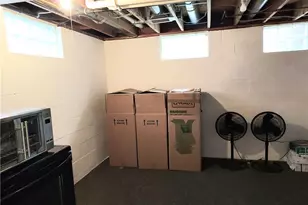 1329 Valley-View Dr, Youngstown, OH 44512 - Photo 24