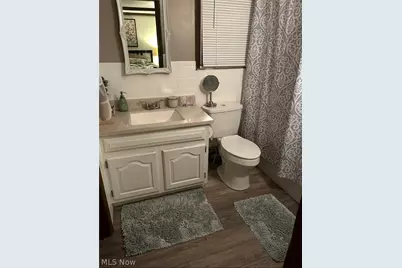 721 Longvue Drive, Steubenville, OH 43953 - Photo 14