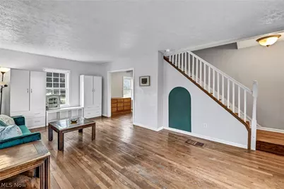 2833 Hubbard Road, Madison, OH 44057 - Photo 8