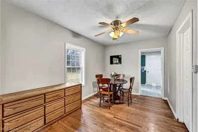 2833 Hubbard Road, Madison, OH 44057 - Photo 12