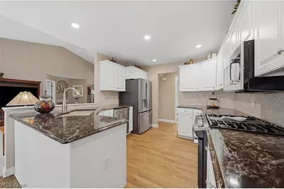 3327 Stillwater Avenue NW, Canton, OH 44708 - Photo 8