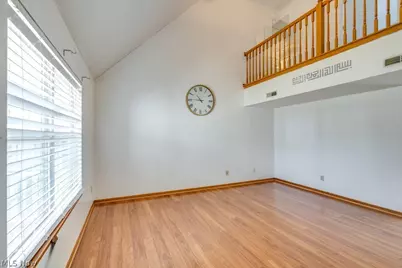 5223 Queen Ann Way, Painesville, OH 44077 - Photo 2