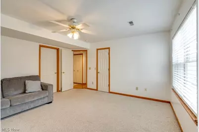 5223 Queen Ann Way, Painesville, OH 44077 - Photo 14