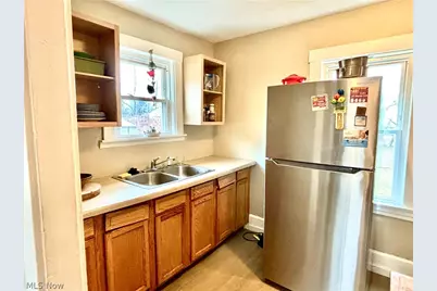848 Cameron Avenue, Youngstown, OH 44502 - Photo 6