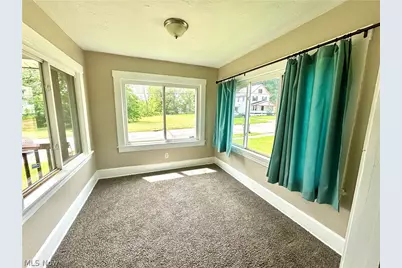 848 Cameron Avenue, Youngstown, OH 44502 - Photo 4