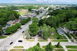 7285 Center St, Mentor, OH 44060 - Photo 8