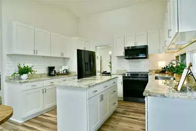 6152 Southern Hills Court, Canfield, OH 44406 - Photo 20