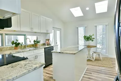 6152 Southern Hills Court, Canfield, OH 44406 - Photo 16