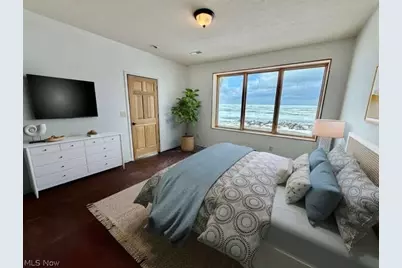 4319 Shore Drive, Lorain, OH 44053 - Photo 14