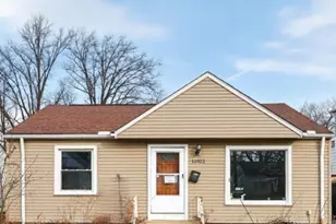 11922 Lena Ave, Loveland, OH 44135 - Photo 1