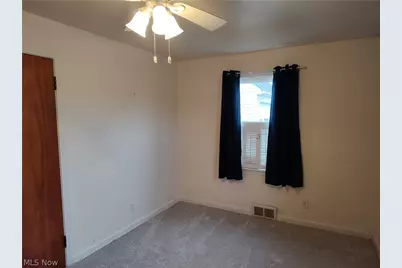 2124 E 40th Street, Ashtabula, OH 44004 - Photo 36