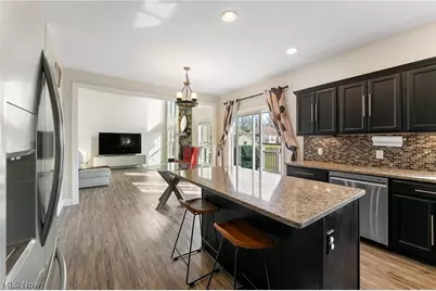 524 Berklee Drive, Poland, OH 44514 - Photo 2