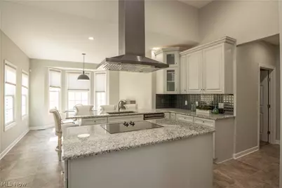 6443 Hills and Dales Road NW, Canton, OH 44708 - Photo 12