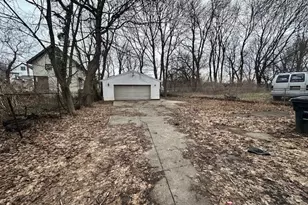 483 Douglas St, Akron, OH 44307 - Photo 20