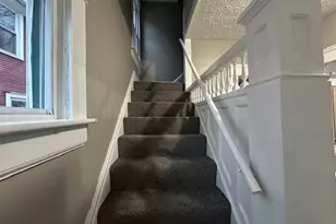 483 Douglas St, Akron, OH 44307 - Photo 8