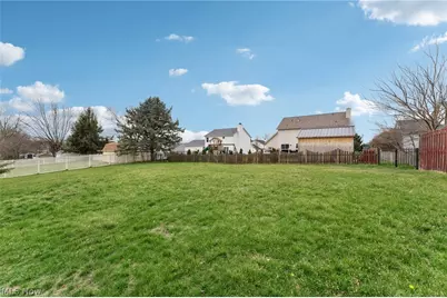 10917 Mogadore Avenue NW, Uniontown, OH 44685 - Photo 38