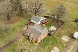 1402 S Chapel St, Louisville, OH 44641 - Photo 48