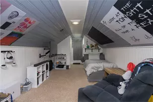 1402 S Chapel St, Louisville, OH 44641 - Photo 20