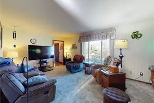 495 S Elm Ave, Tallmadge, OH 44278 - Photo 4