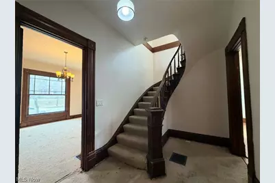 715 Brighton Boulevard, Zanesville, OH 43701 - Photo 6