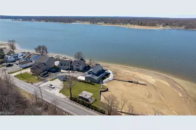 2166 NE River Road, Lake Milton, OH 44429 - Photo 8