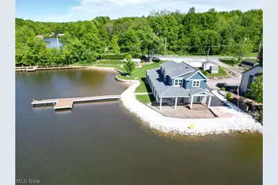 2166 NE River Road, Lake Milton, OH 44429 - Photo 8