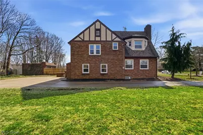 45 Chatfield Drive, Painesville, OH 44077 - Photo 2