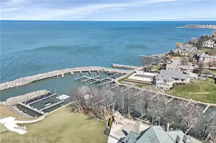 10 E Hanna Ln, Bratenahl, OH 44108 - Photo 34