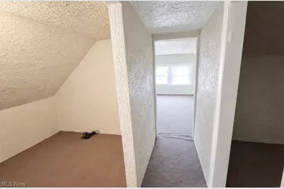 892 Paxton Road, Loveland, OH 44108 - Photo 10