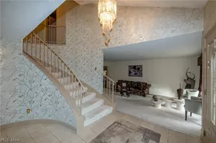 13576 Fairwinds Dr, Strongsville, OH 44136 - Photo 4