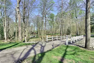 1160 Fox Hill Dr, Gates Mills, OH 44040 - Photo 22