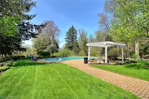 1160 Fox Hill Dr, Gates Mills, OH 44040 - Photo 20
