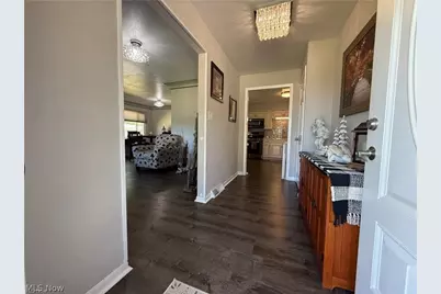 5981 Northview Drive, Green Hills, OH 44131 - Photo 4