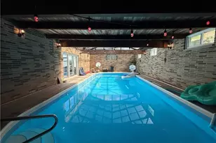 5981 Northview Dr, Green Hills, OH 44131 - Photo 2