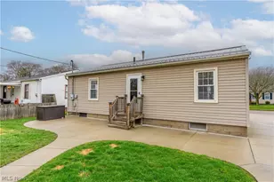 3838 Taft Ave NE, Canton, OH 44705 - Photo 30