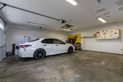 3838 Taft Avenue NE, Canton, OH 44705 - Photo 24