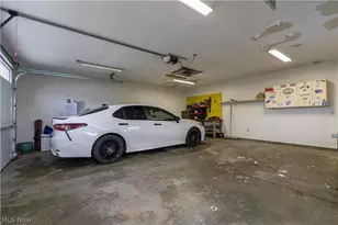 3838 Taft Ave NE, Canton, OH 44705 - Photo 24